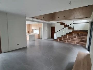 FOR SALE: 5-Bedroom House in Mondia Nuvali, Santa Rosa City, Laguna