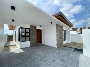 FOR SALE BRAND NEW BUNGALOW HOUSE IN AN AMBIENT COMMUNITY NEAR SM TELABASTAGAN