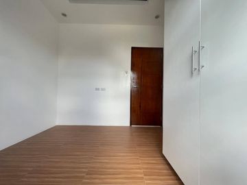 FOR SALE BRAND NEW BUNGALOW HOUSE IN AN AMBIENT COMMUNITY NEAR SM TELABASTAGAN