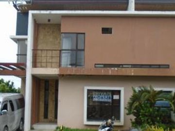 PROPERTY # 11677 - HOUSE FOR SALE IN Villa Teresa Cordova Subdivision