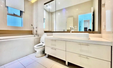 160sqm St. Francis Shangri-La Place with High Ceilng 3Br FOR SALE in Mandaluyong