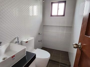 Brand New Modern Three Storey House With Pool For Sale In Angeles City Pampanga