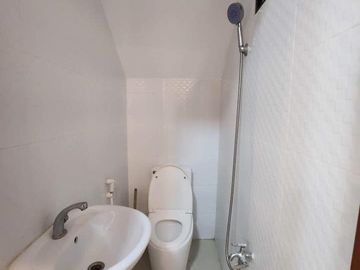 Brand New Modern Three Storey House With Pool For Sale In Angeles City Pampanga