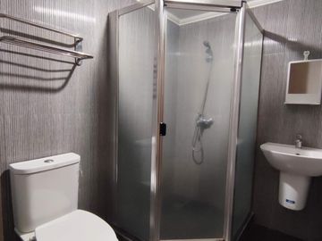 Clean Title 2BR with Parking FOR SALE at Bay Garden Club and Residences Pasay