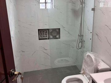 204 sqm House and Lot for Sale in Village East Executive Homes, Cainta, Rizal