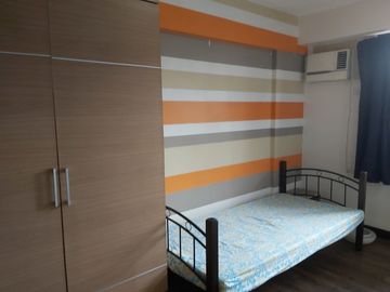 Furnished 2-Bedroom Unit at Royal Palm, Taguig City For Sale