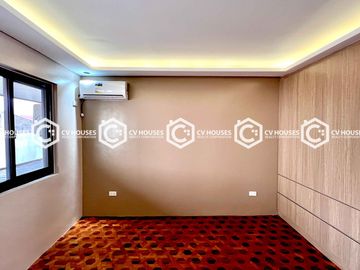 Bungalow 5 Bedrooms House & Lot for Sale with Basement -011