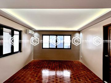 Bungalow 5 Bedrooms House & Lot for Sale with Basement -011