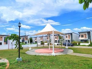 For Sale 3-Bedrooms House Along Tagaytay Nasugbu Hi-Way