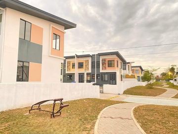 For Sale 3-Bedrooms House Along Tagaytay Nasugbu Hi-Way