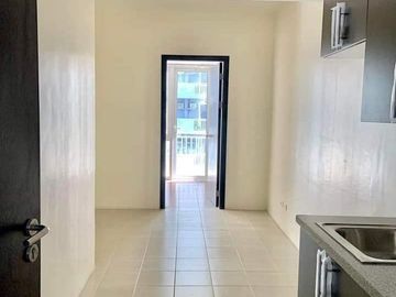 Executive Studio brandnew condo for sale kasara urban resort residences in pasig