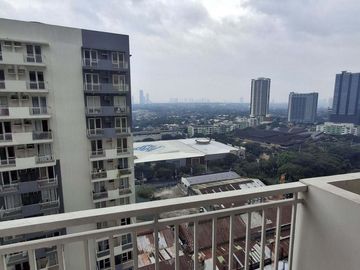 Brandnew Condominium in Metro Manila Kasara Urban Resort Residences in Pasig