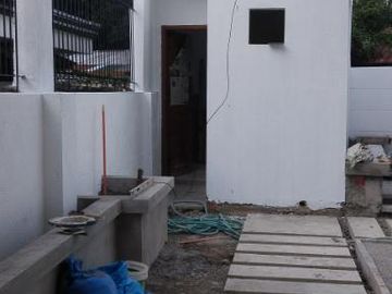 For Sale 4 Bedrooms Greenheights Village Residential House at Paranaque City