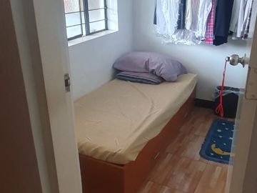 House and Lot in The Grand Parkplace Village Imus Cavite P9.6M