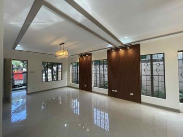 Filinvest QC: Spacious 5BR Pool Home in Gated Community - Gio