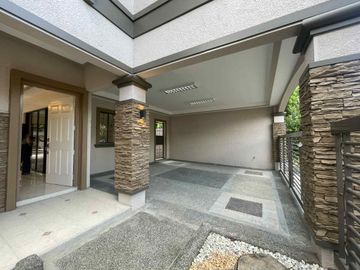Filinvest QC: Spacious 5BR Pool Home in Gated Community - Gio