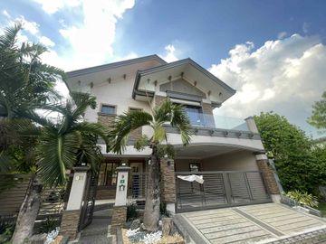 Filinvest QC: Spacious 5BR Pool Home in Gated Community - Gio