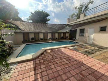 Filinvest QC: Spacious 5BR Pool Home in Gated Community - Gio