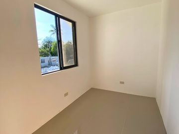 Single Attached unit in Santo Tomas Batangas