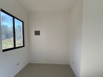 Single Attached unit in Santo Tomas Batangas