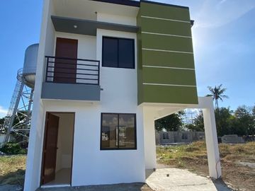 Single Attached unit in Santo Tomas Batangas