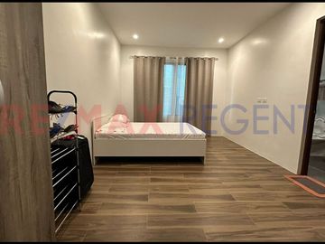 2 Storey Modern House for Sale in Sta. Rosa, Laguna