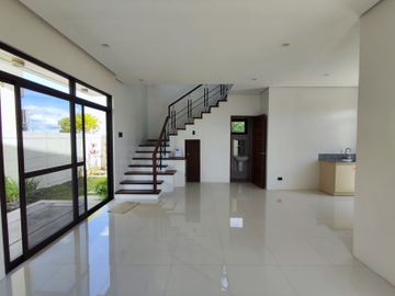 2 Storey House Single Detached For Sale in Lipa Batangas RAS