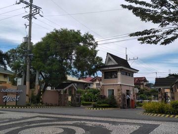 HOUSE and LOT 3 bedroom for SALE