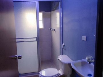 SE VENDE casa totalmente ampliada en El Campanario Mexicali