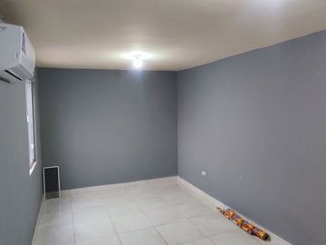 SE VENDE casa totalmente ampliada en El Campanario Mexicali