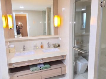 For Sale 3BR Condo Unit at One Shangrila-La Place Ortigas, Mandaluyong