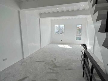Preselling Townhouses in Istana Tanza Cavite