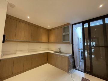 Live Grand in Don Antonio Heights – 3-Storey Home with Maid’s Room - Gio