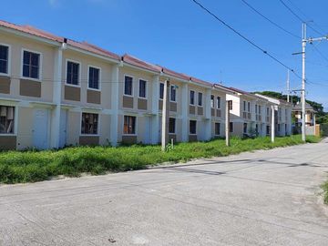 Ready for occupancy Townhouses in Emerald Residences Sahud UlanTanza, Cavite