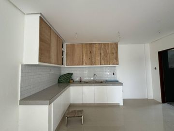 Serene modern house FOR SALE in Amparo Caloocan City