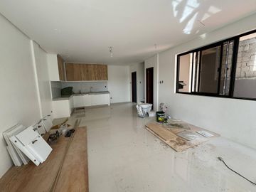 Serene modern house FOR SALE in Amparo Caloocan City