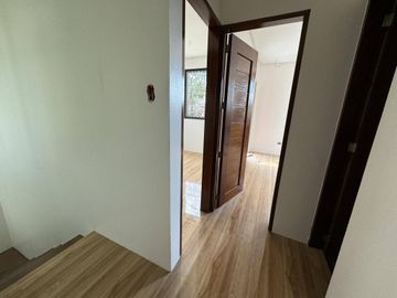 Serene modern house FOR SALE in Amparo Caloocan City