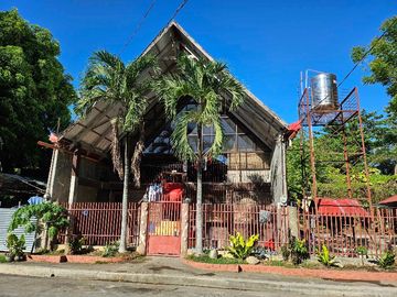 income generating property with warehouse and Pool