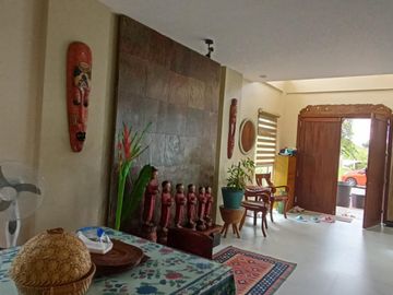 Fully Furnished House & Lot in Palm Crest, Tagaytay for SALE! 242 sqm at 18M