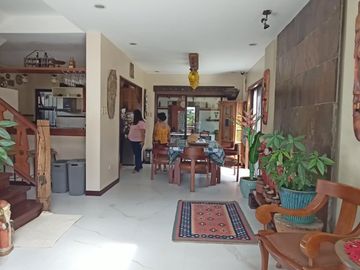 Fully Furnished House & Lot in Palm Crest, Tagaytay for SALE! 242 sqm at 18M