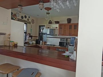 Fully Furnished House & Lot in Palm Crest, Tagaytay for SALE! 242 sqm at 18M