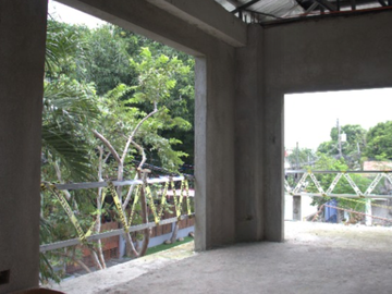For Sale 3 Bedrooms Single Detached House in Greenheights Village at Parañaque