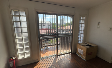 3-Storey Townhouse W/ 4 Bedrooms & 3 Balconies for Sale in Teacher’s Village, QC