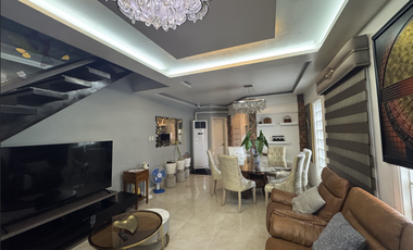 3-Storey Townhouse W/ 4 Bedrooms & 3 Balconies for Sale in Teacher’s Village, QC