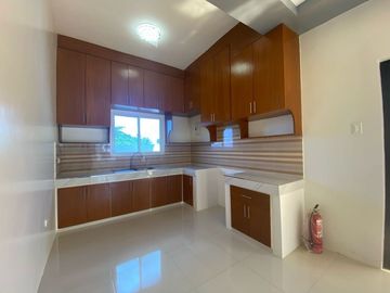 4 Bedrooms House & Lot for sale in Tanauan City Batangas |Ready for Occupancy