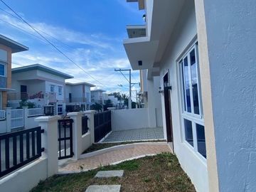 4 Bedrooms House & Lot for sale in Tanauan City Batangas |Ready for Occupancy