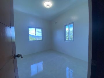 4 Bedrooms House & Lot for sale in Tanauan City Batangas |Ready for Occupancy