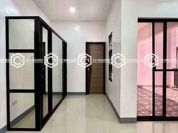 4 BEDROOM HOUSE FOR SALE LOCATED AT MABALACAT CITY, PAMPANGA