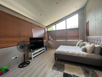 HOUSE and LOT for SALE Parkridge Estate Valley Golf Antipolo