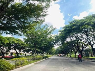 Place Near Metro Manila l Tagaytay l SmCITY  Along the highway Cavite